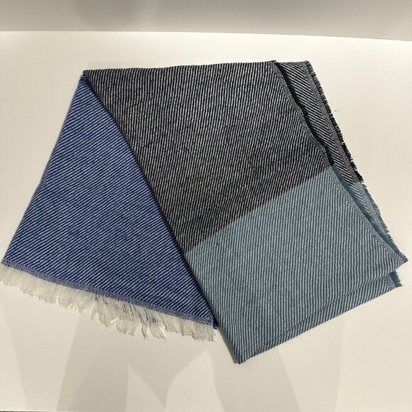 14th & Union Blue & White Striped Knit Scarf Pashmina w/ Fringe Edges - Picture 2 of 3